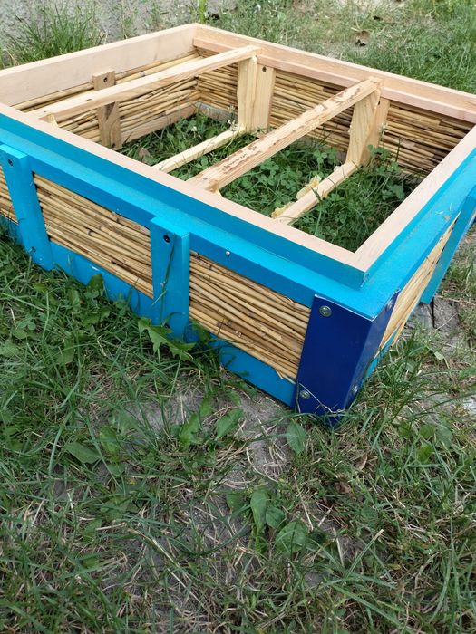 Вулики з очерету