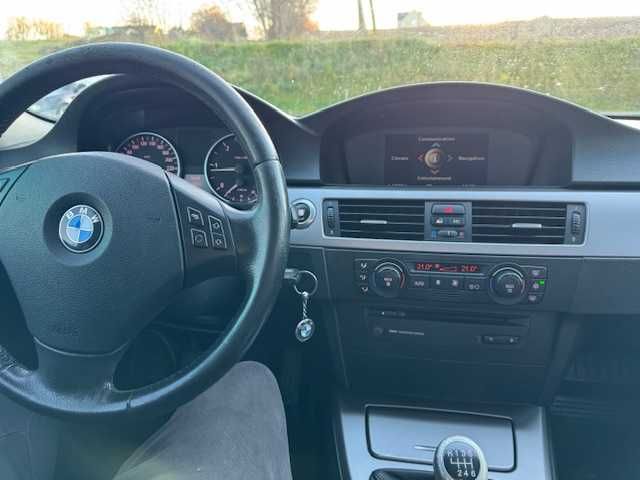 BMW E90 320D 163KM XENON