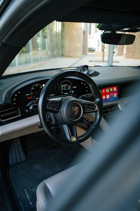 Porsche Taycan Cross Turismo 4 2021