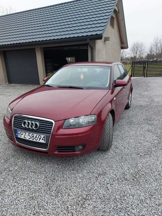 Audi A3 1.6  Benzyna