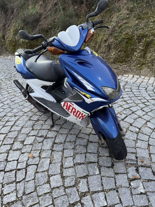 Yamaha aerox 100cc de livrete