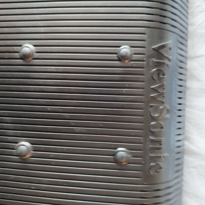 Монитор 17 дюймов Соник старенький но еще рабочий