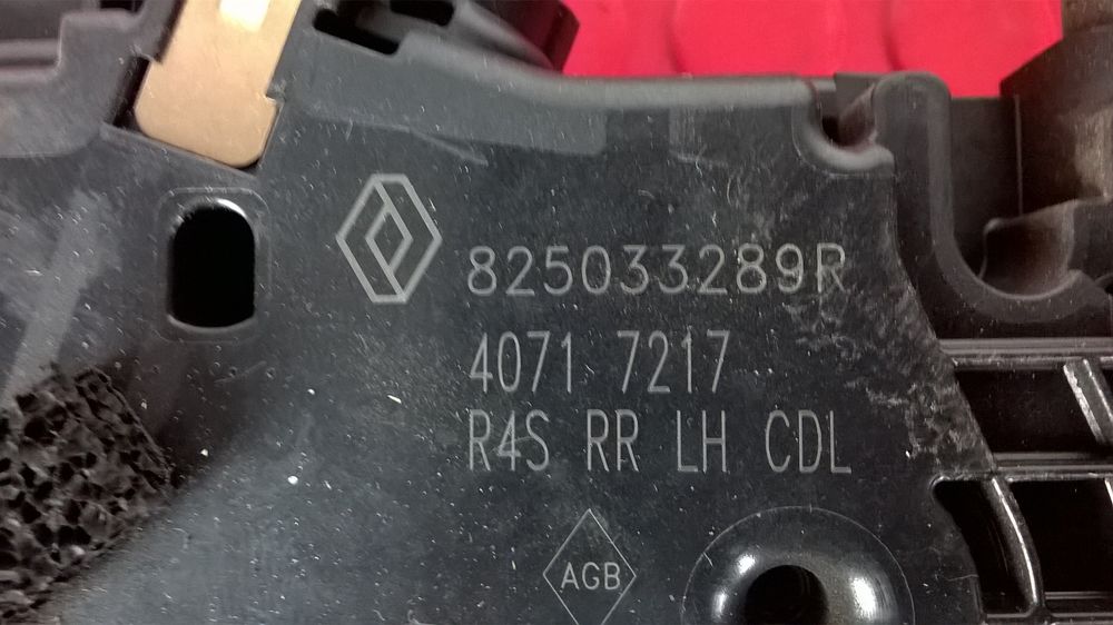 Fecho da Porta Trás Esq - RENAULT TWINGO III (BCM_, BCA_)