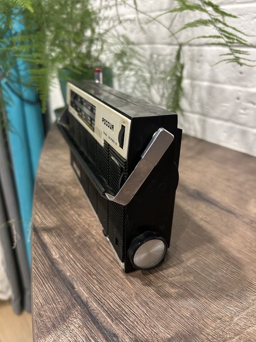 Радиоприемник «россия 303»