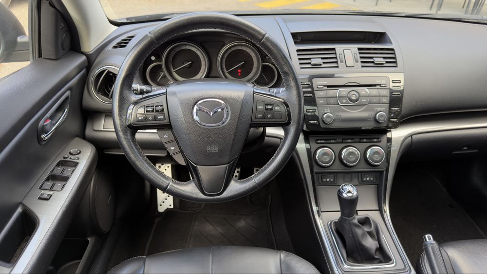 MAZDA 6  MOTOR 2.2 DIESEL  Nacional ar condicionado 2011