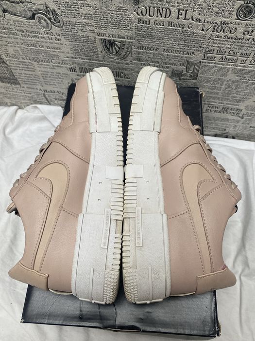Nike Air Force 1 Low Pixel Particle Beige pudrowy róż sneakersy