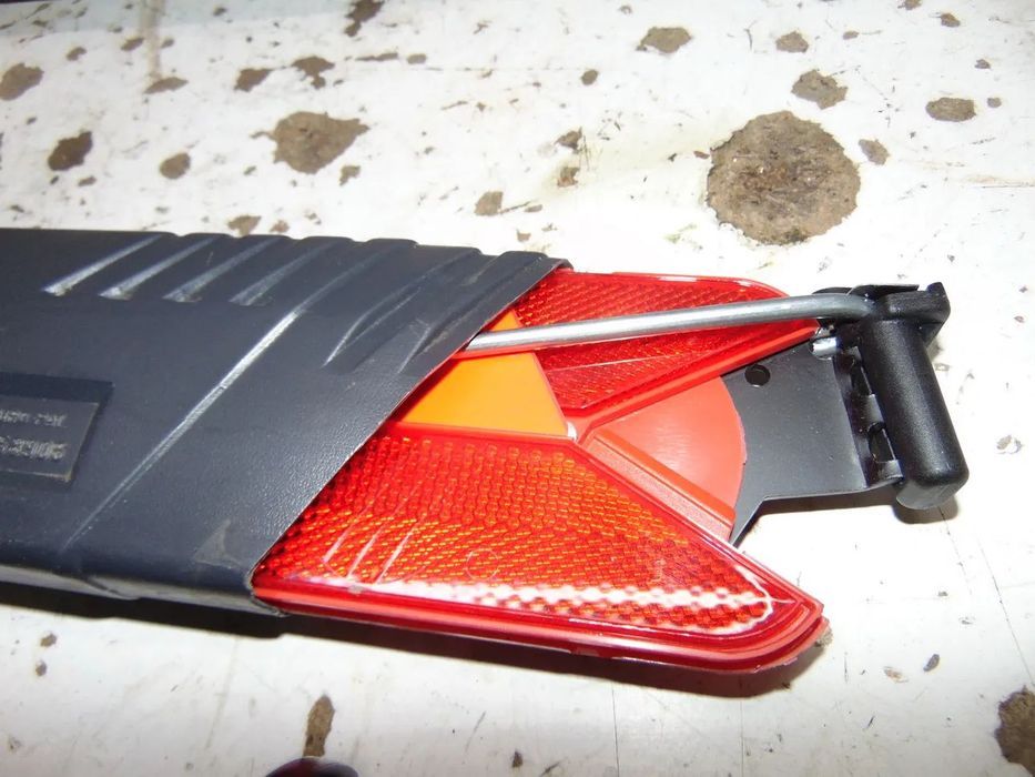 Saab 95 triângulo/Guarnição