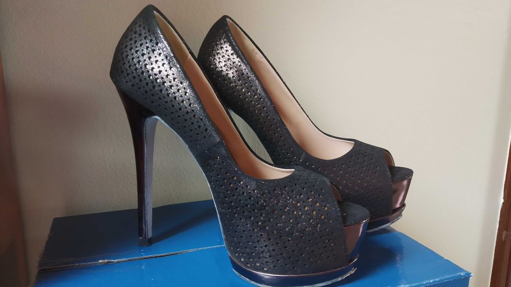 Sapatos cerimônia n37