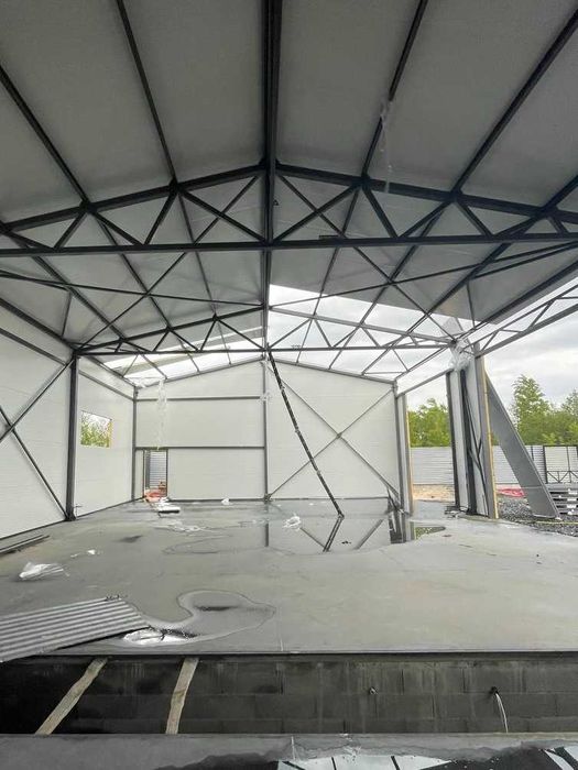 Монтаж металоконструкцій, сендвіч панелей, профнастилу