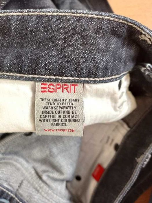 ESPRIT - jeansowe spodnie rybaczki - rozm. 36