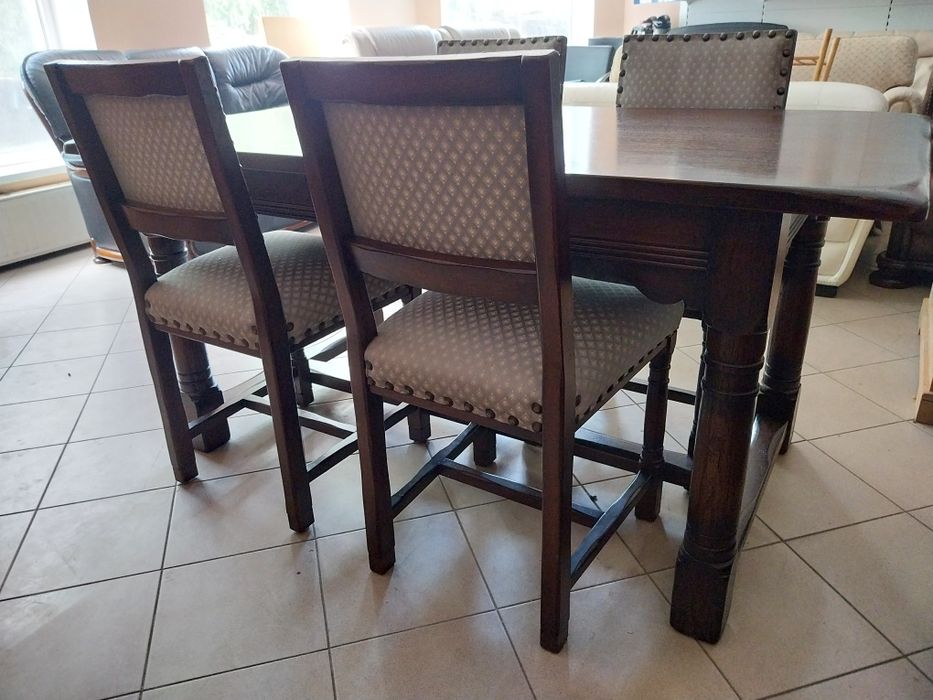 Стіл дуб 4 крісла