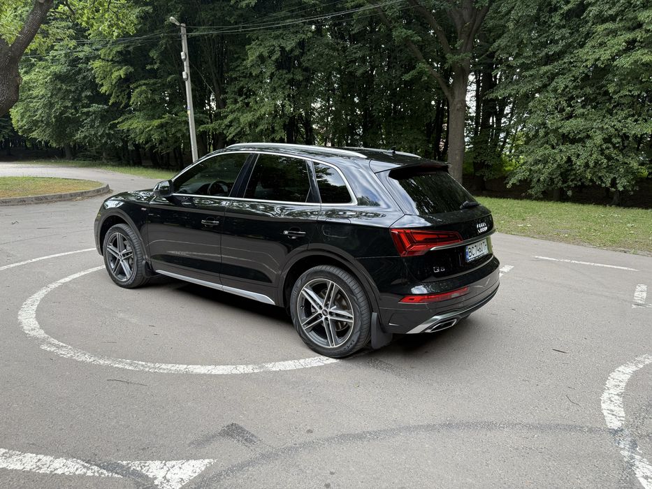 Audi q5 PHEW 365 к.с.