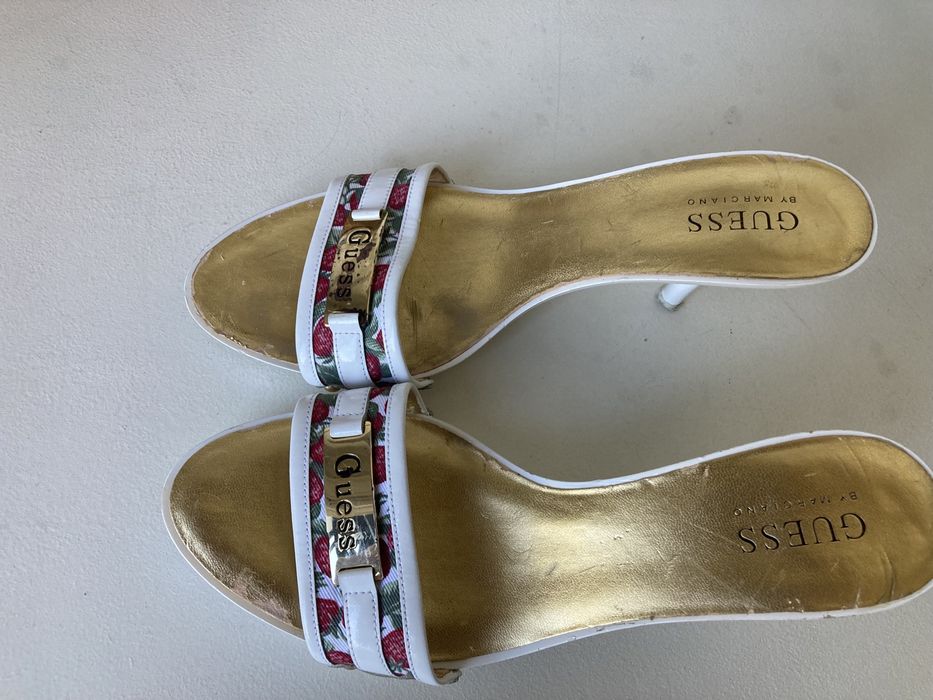 Sandálias Guess 38