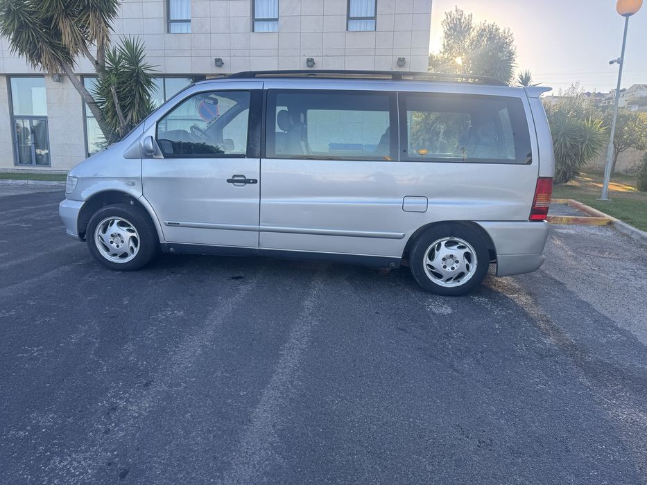 Vende se mercedes benz v230 veiculo impecavel