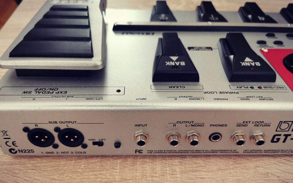 Boss Gt 10 B  COSM  efekt gitarowy