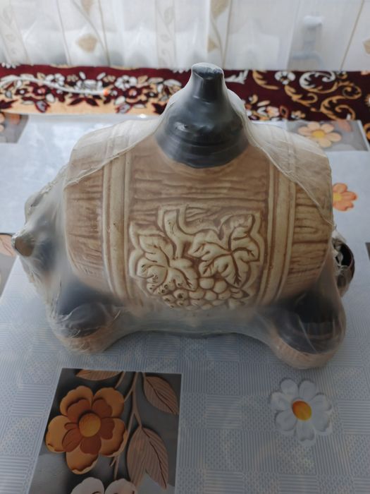 Керамічна бочка з краном та келехами