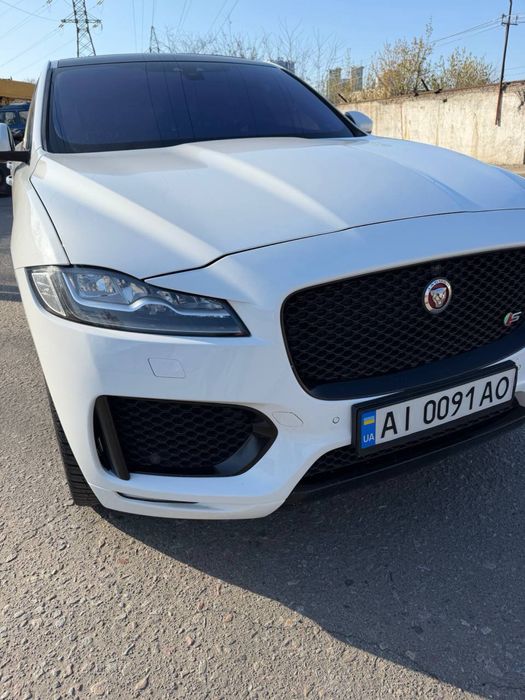 Jaguar F-Pace 2018