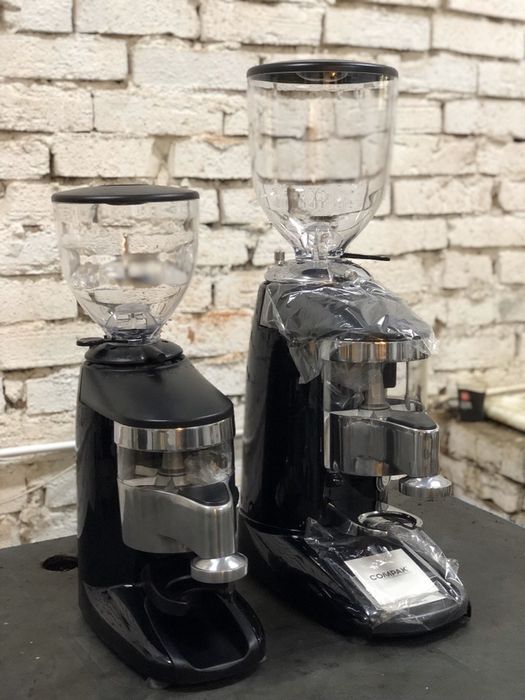 Нові професійні кавомолки Compak