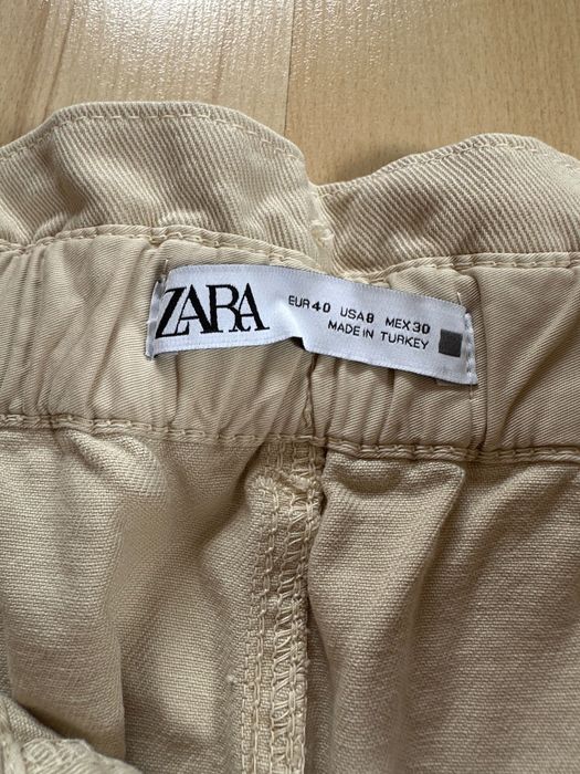 ZARA jeansy mom fit z gumką w talii