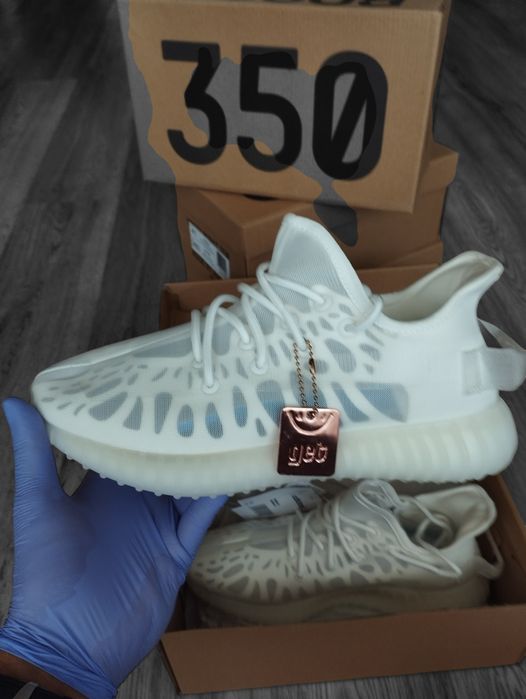Кроссовки Adidas Yeezy Boost р.41*42*43*44*45*46