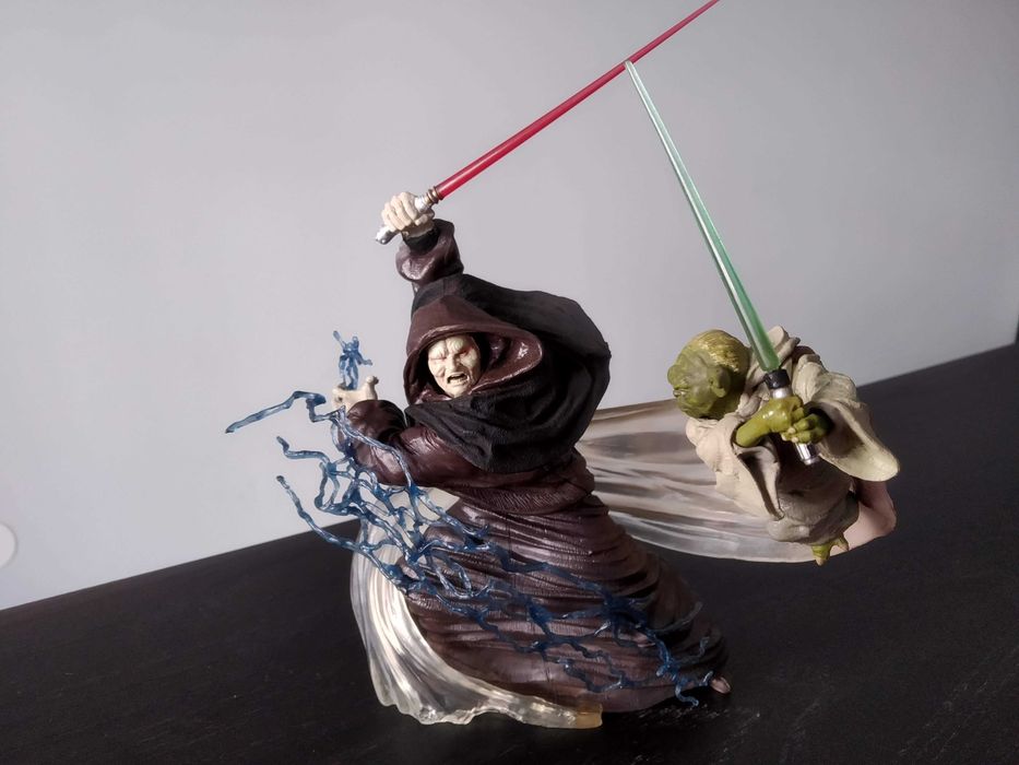 Figura Imperador vs Mestre Yoda