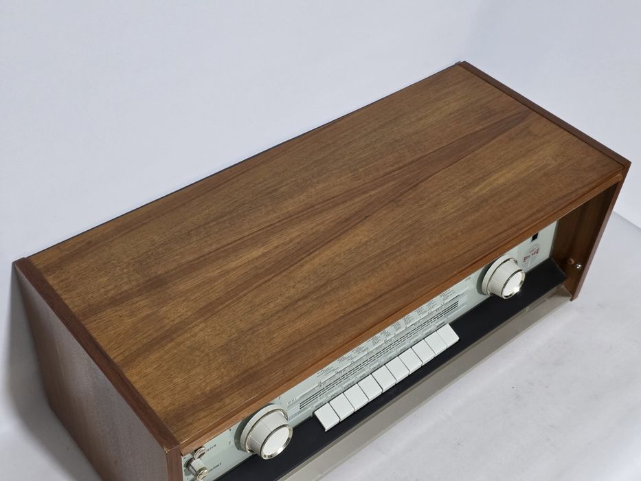 Receiver antigo reparado Telefunken