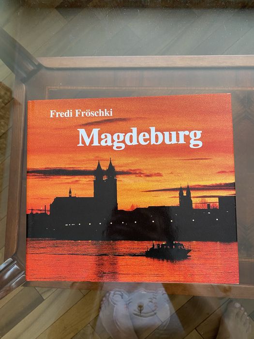 Магдебург! книга на німецькій мові!