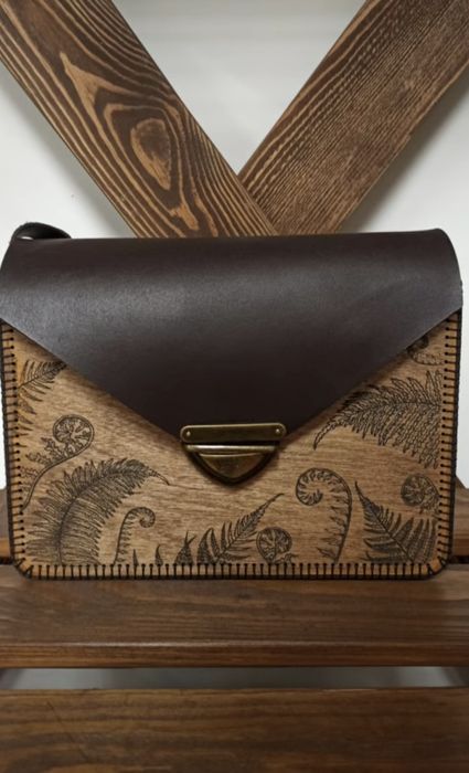 Torebka drewniano - skórzana