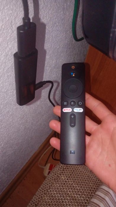Odtwarzacz multimedialny TV Stick Xiaomi Netflix YouTube etc w każdym telewizorze