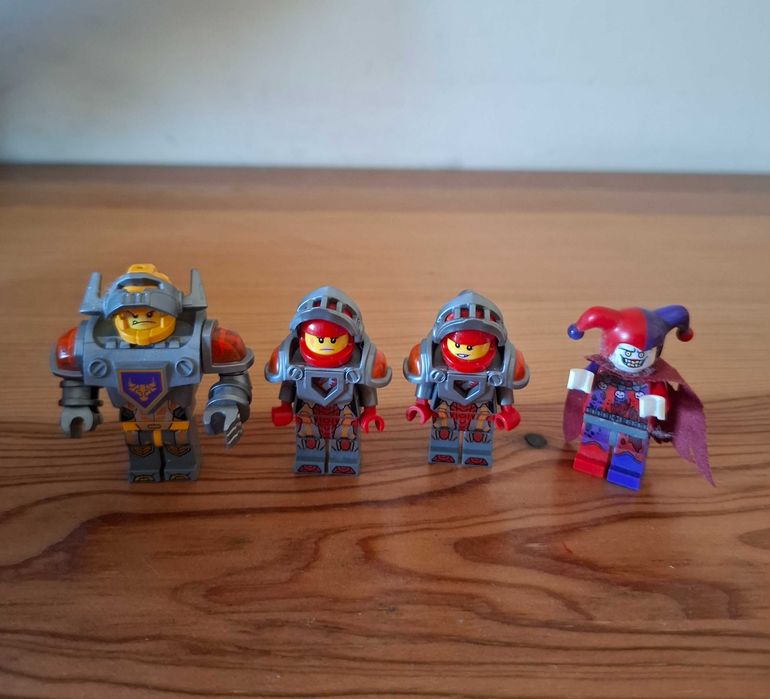 Lego - Bonecos / Figuras Nexo Knights e Ninjago ( Antigos )