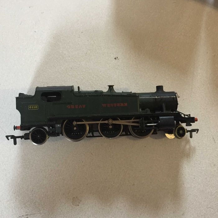 FLEISCHMANN Hornby e  Airfix