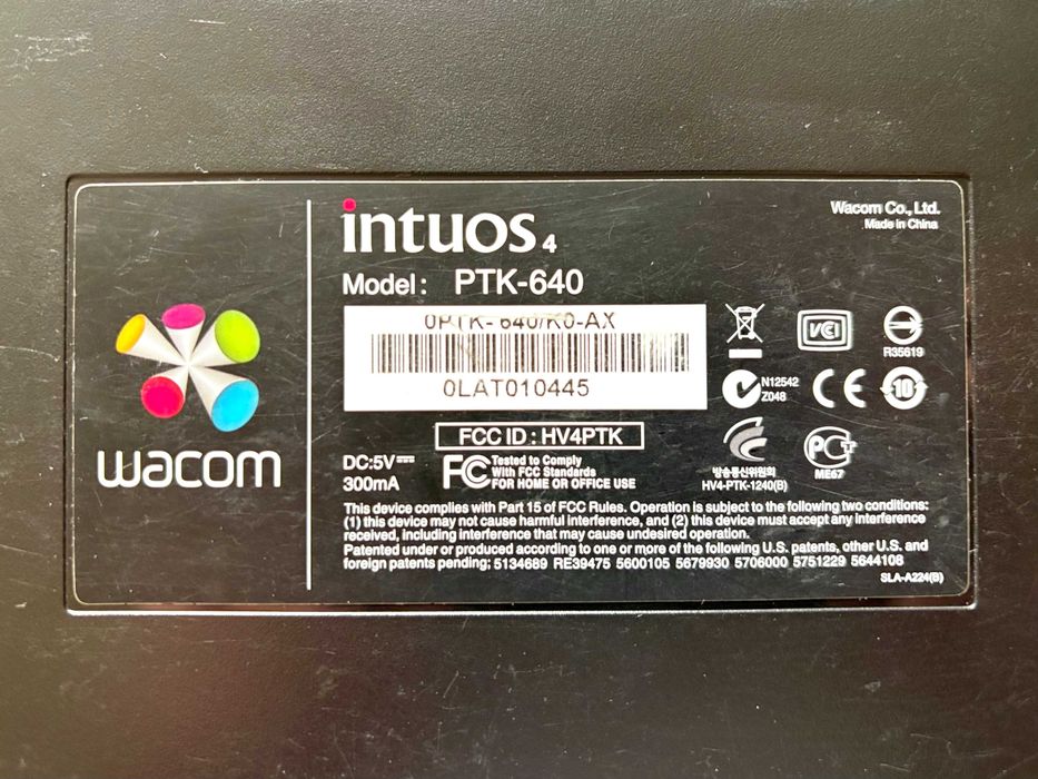 Графічний планшет Wacom Intuos4 Medium (PTK-640)