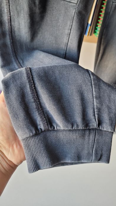 Spodnie dresowe joggery chłopięce rozm.158 Reserved
