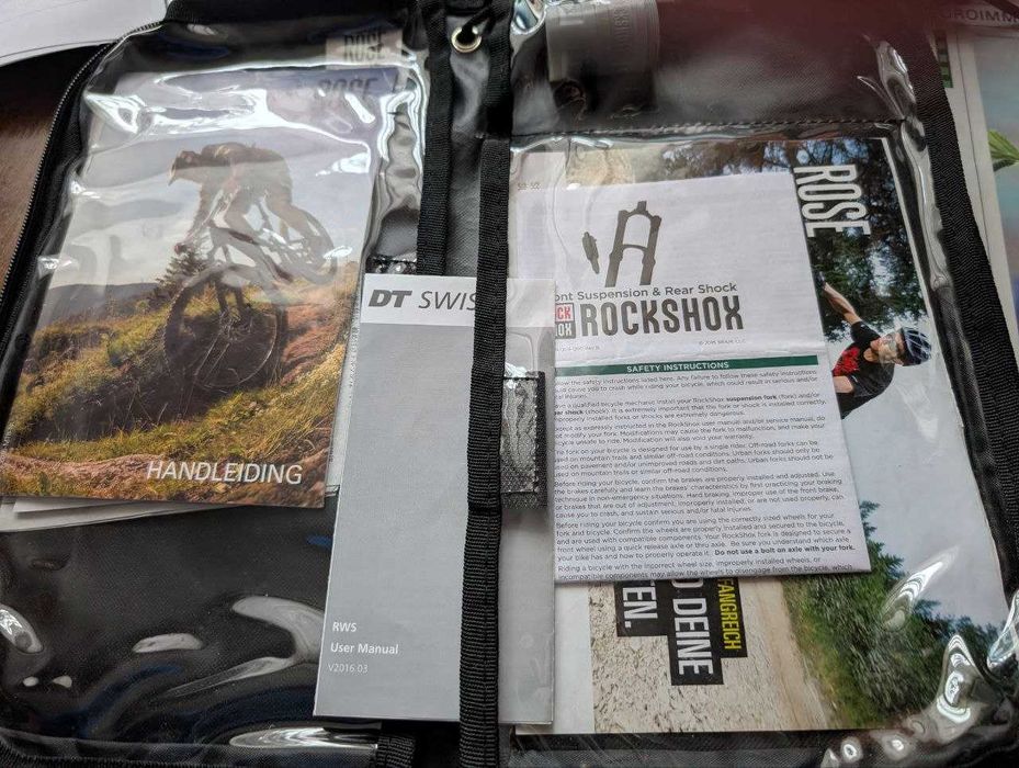 Rose Ground Control Special Edition Документи