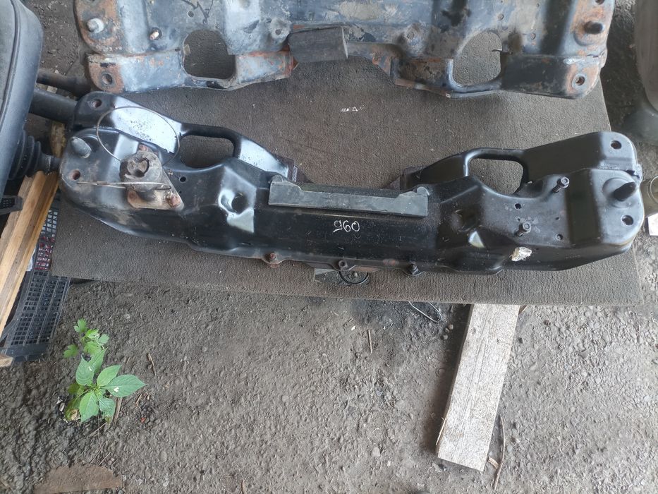 VOLVO 960  740  Балка Вольво 760 940