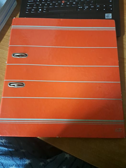 Capa de argolas / dossier