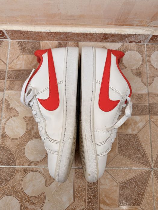 Кросівки Nike  Court Royale