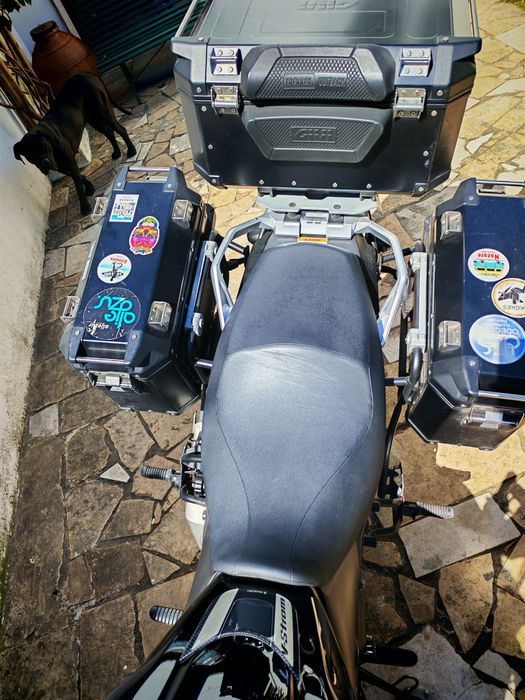 Suzuki Vstrom XT 650cc