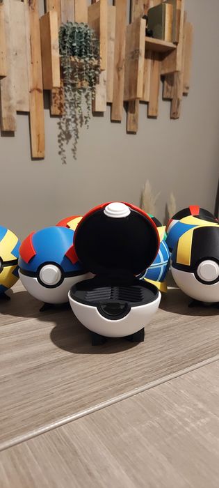 Pokebola para guardar jogos