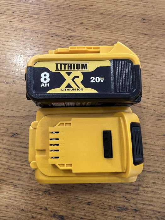Dewalt Battery AY18V20V Max XR 20V 8Ah – NEW64741176975233120