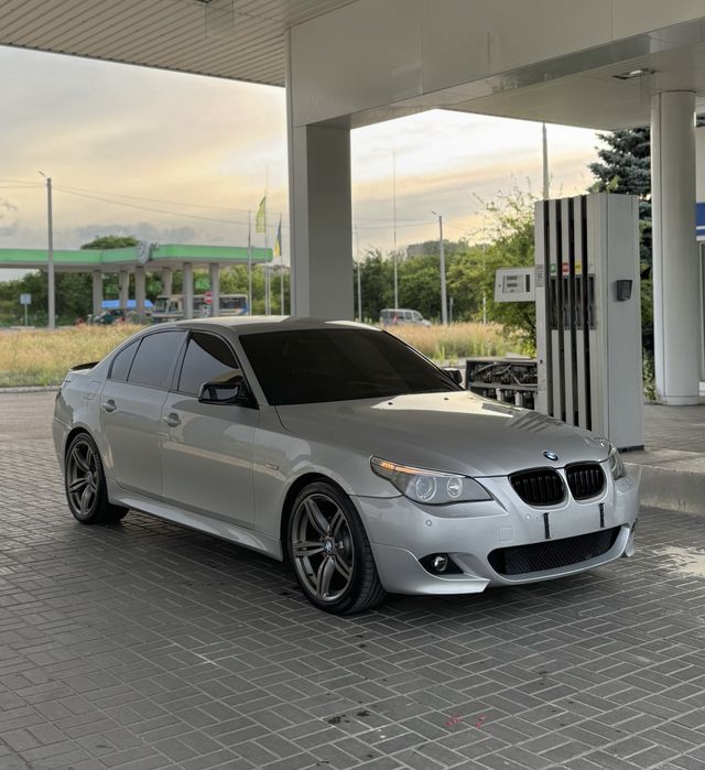 BMW E60 м54 2005
