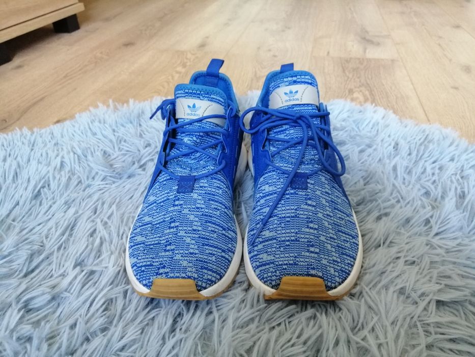 Niebieskie buty Adidas