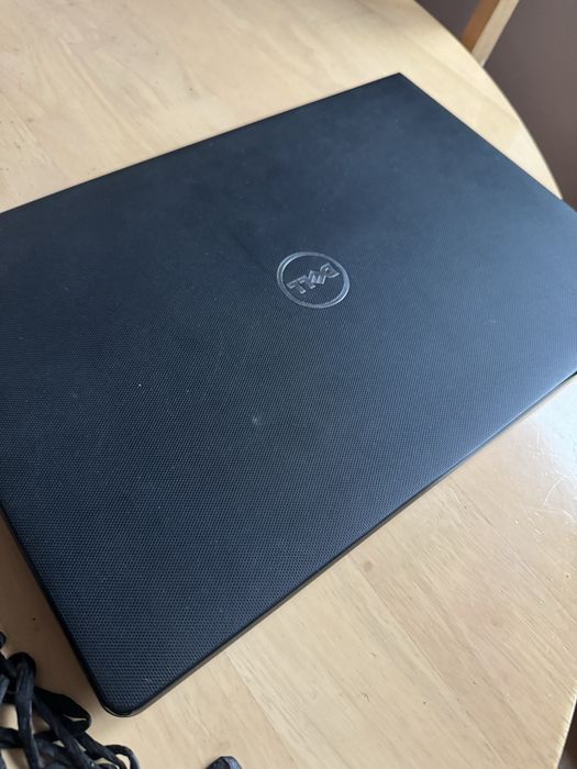Laptop Dell Vostro 15 3000 series