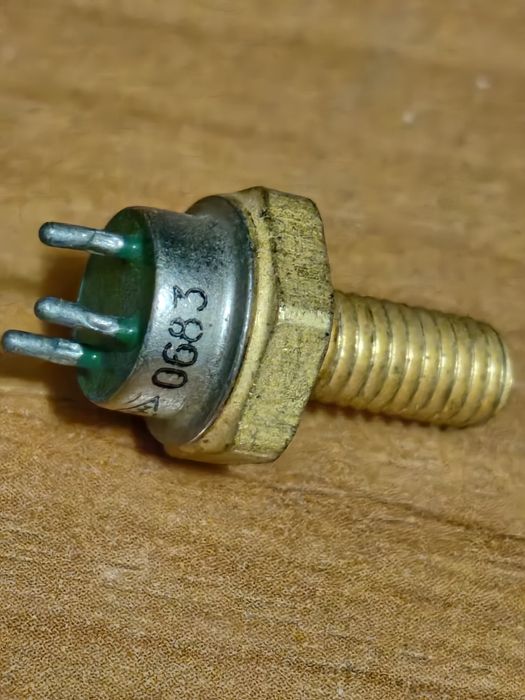 Транзистор КТ 904