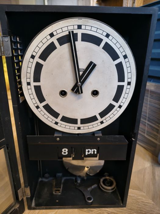 Zegar ścienny Metron z 1976