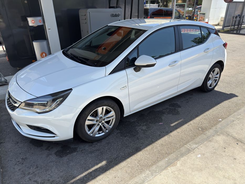 Opel Astra 2018   1.6 diessel