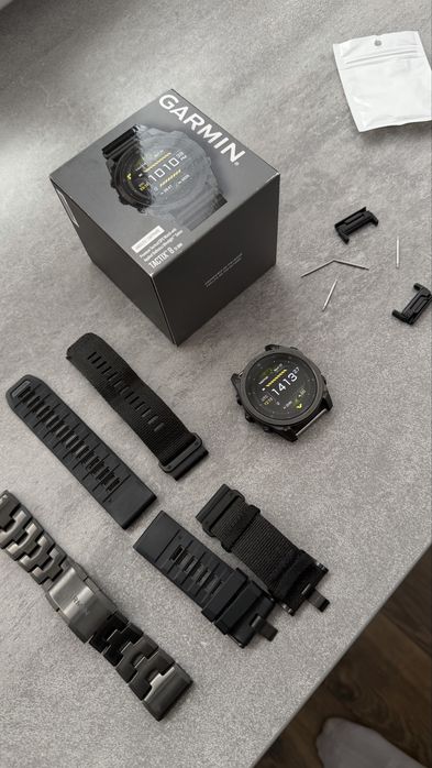 Garmin Tactix 8 51mm Amoled Tytan