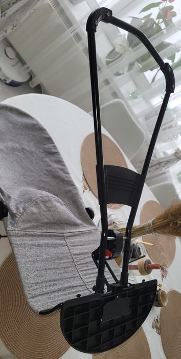 Жезлонг для гойдання