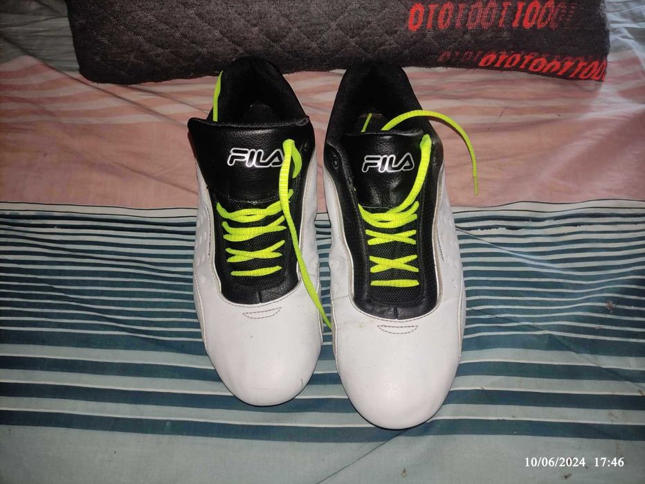 tenis em excelente estado