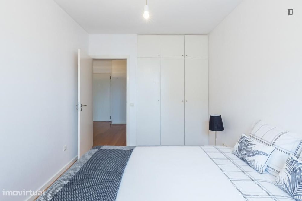 Apartamento com 1 quartos - localizado em Ramalde Porto